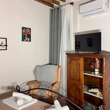 Note Di Verdi Frühstückspension